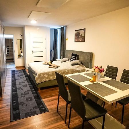 Honey Apartment Лендава Екстер'єр фото
