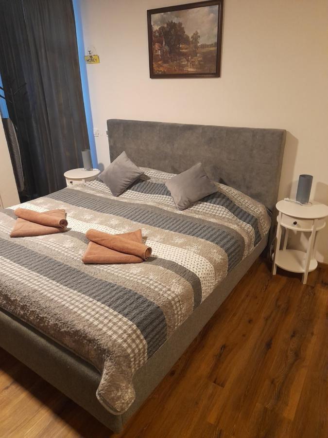 Honey Apartment Лендава Екстер'єр фото
